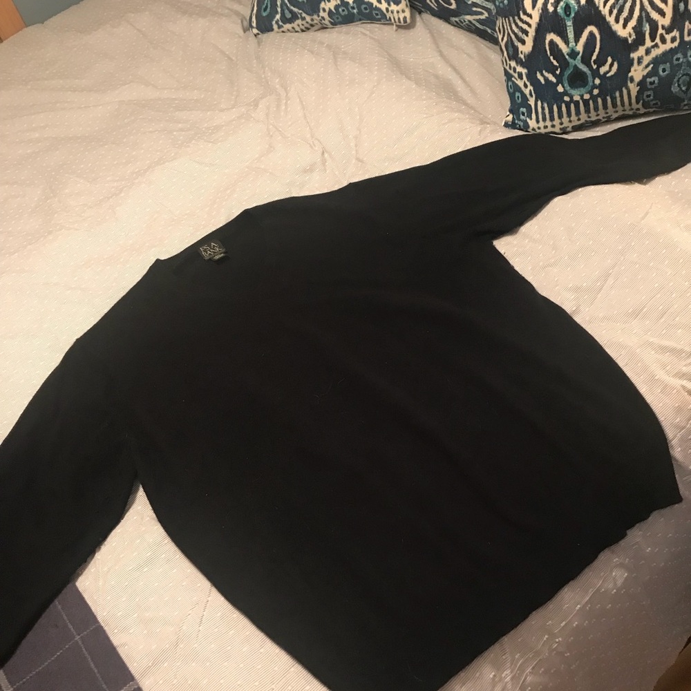 Cashmere sweater